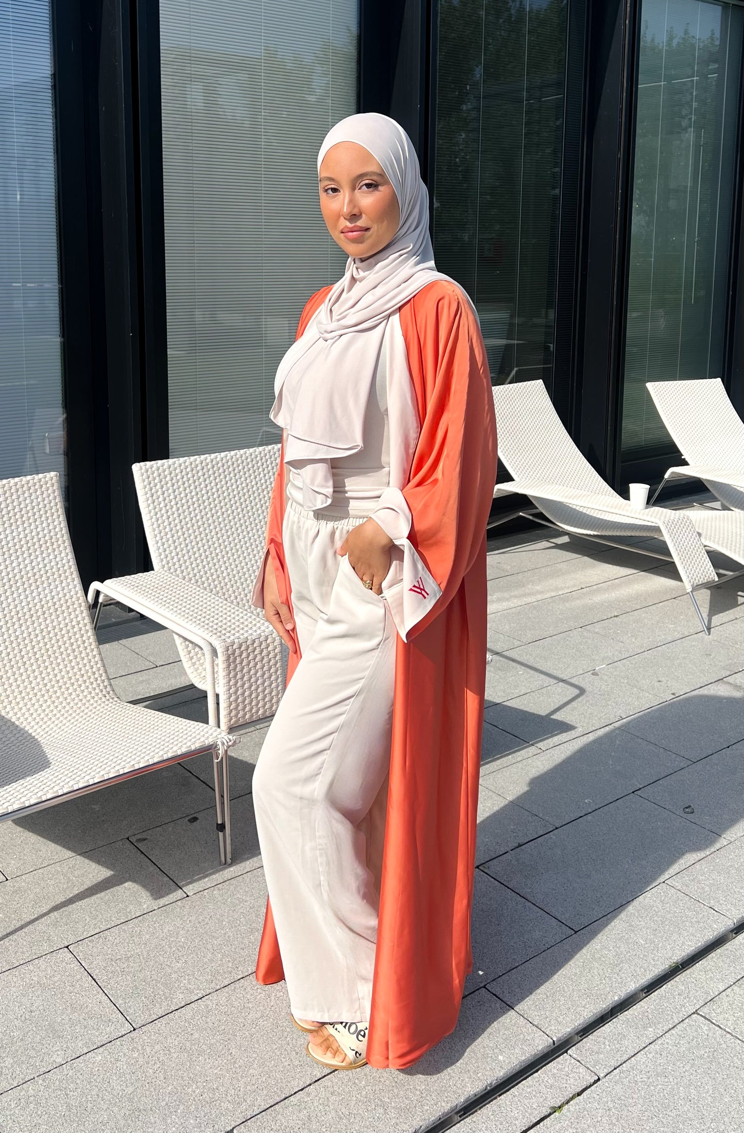 TWO-SIDED SILK ABAYA PEACH X BEIGE