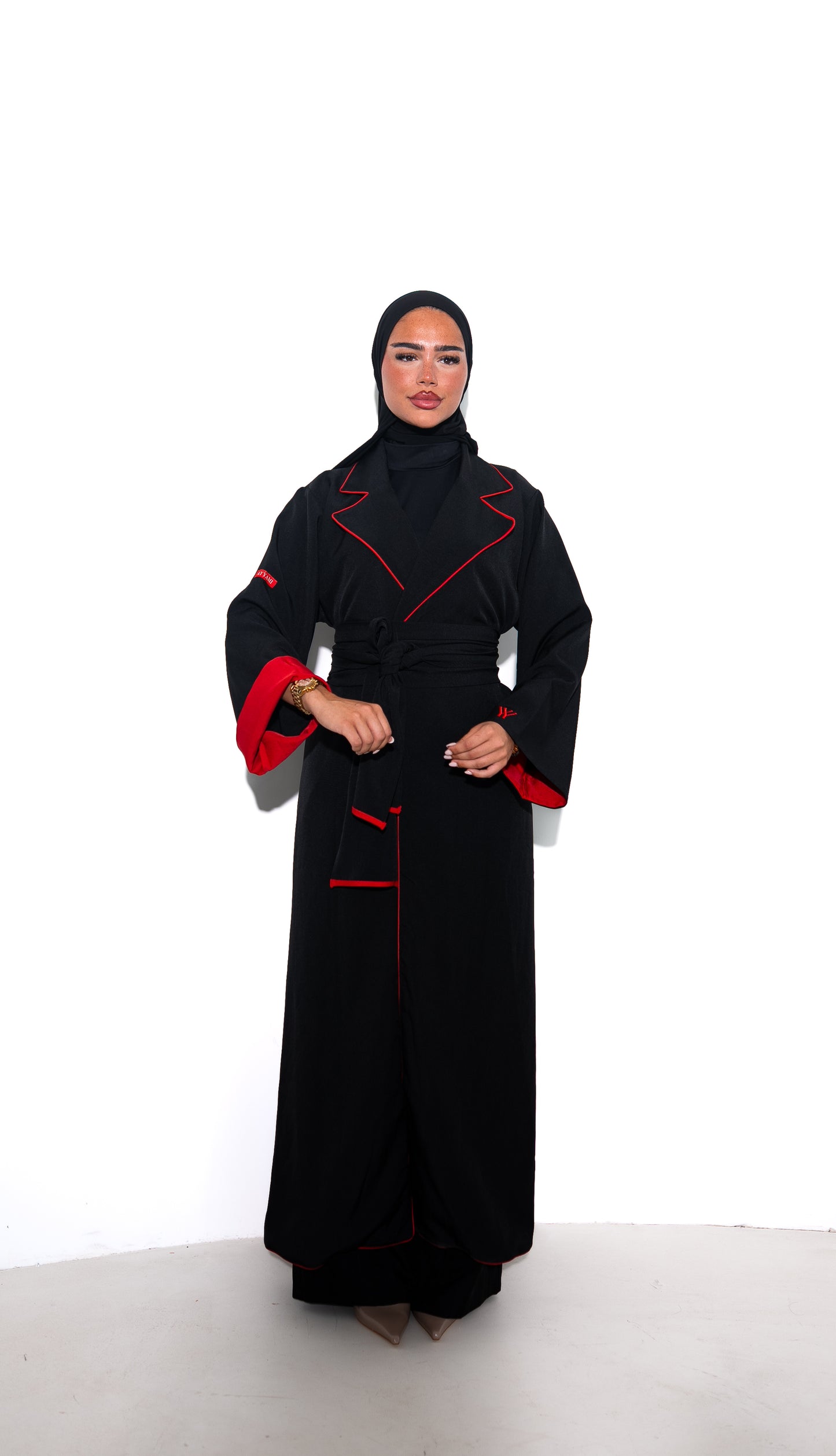 ABAYA EN LIN NOIR FONCÉ