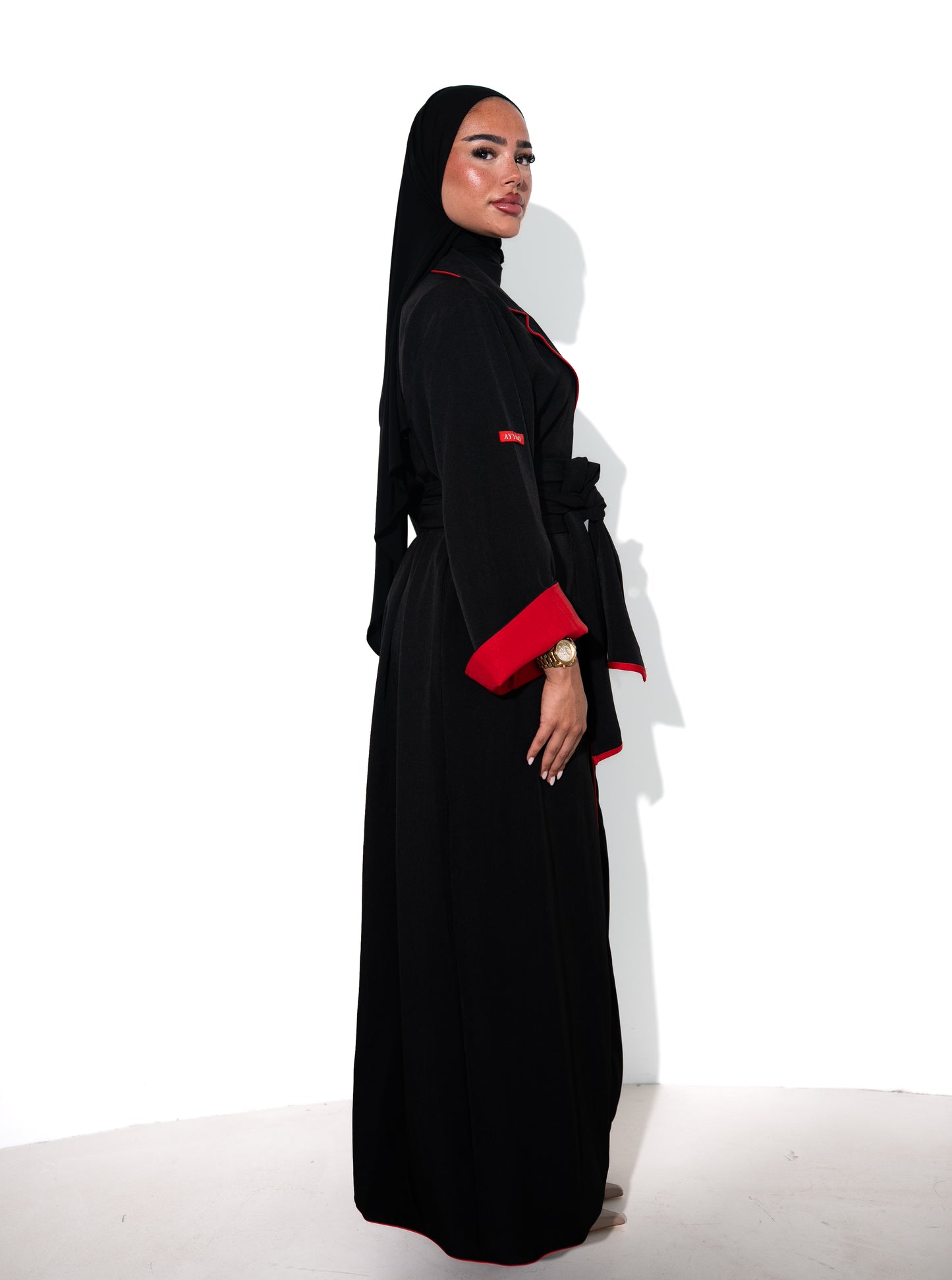 ABAYA EN LIN NOIR FONCÉ