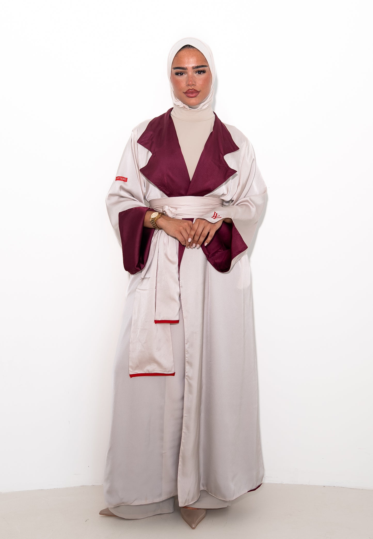 TWO-SIDED VELVET ABAYA