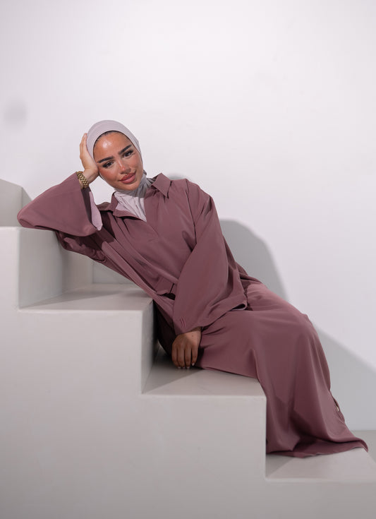 ESSENTIAL ABAYA
